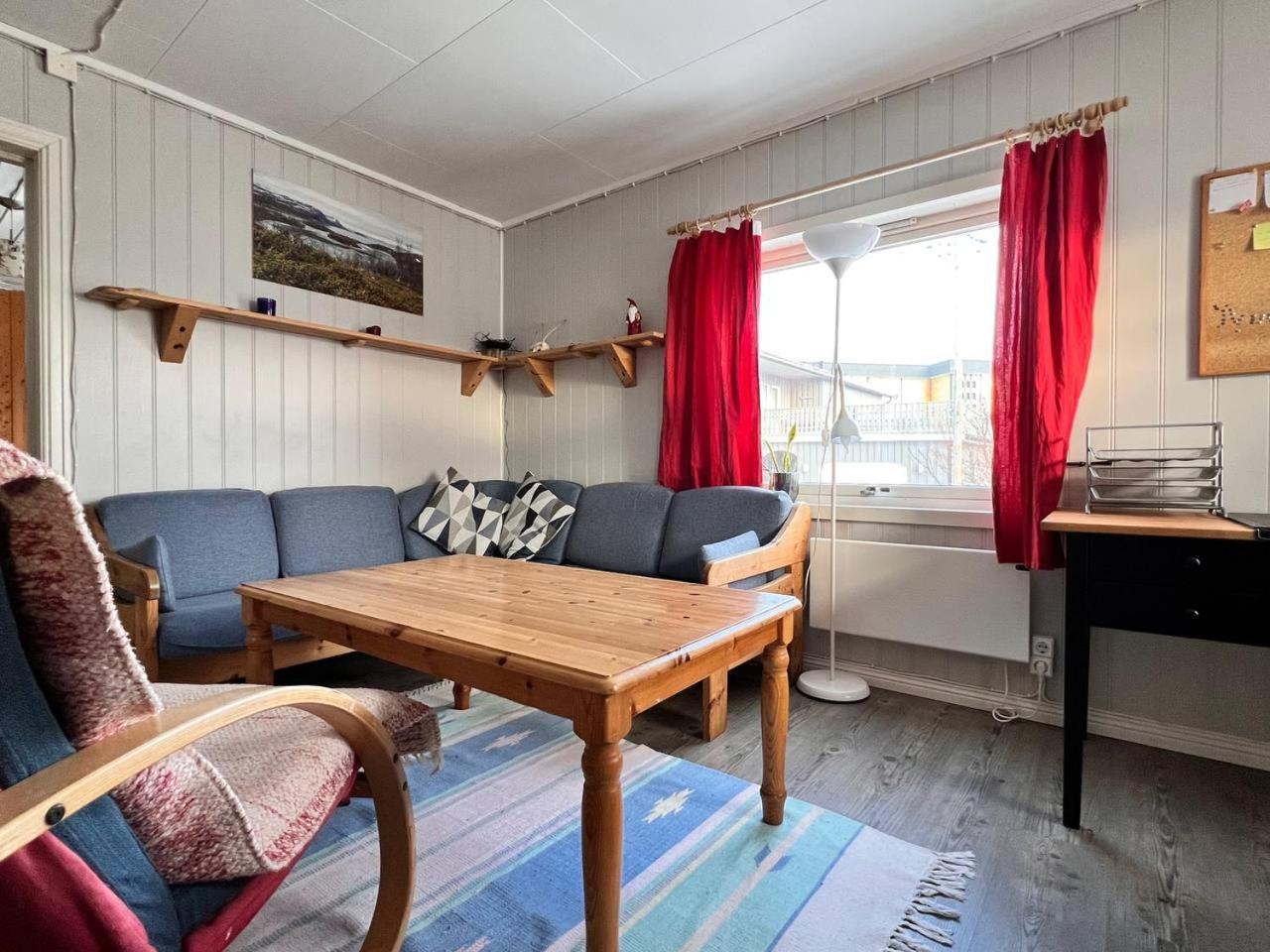 Apartamento Blue House I At The End Of The World Mehamn Exterior foto
